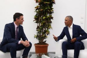 Barack Obama participa en la XIX Cumbre Mundial de Turismo en España
