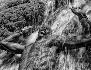 El sincretismo religioso en la mirada fotográfica de Kelvin Naar
