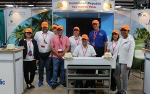 FLORIDA: RD promueve turismo de aviación privada en feria EE.UU. FLORIDA: RD promueve turismo de aviación privada en feria EE.UU.