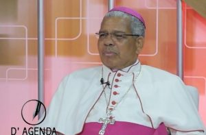 Arzobispo Ozoria vuelve a la carga: No es buena política gobernar para un grupo Arzobispo Ozoria vuelve a la carga: No es buena política gobernar para un grupo