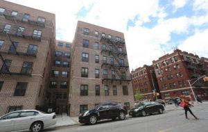 Propuesta niega vivienda pública a «ilegales» preocupa a dominicanos NY