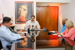 VENEZUELA: Maduro destituye ministro de Energía en medio crisis de apagones
