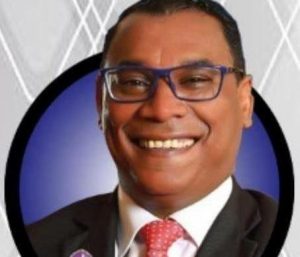 Director Escuela de Letras UASD valora labor de periodistas y psicólogos