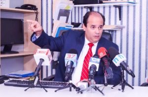 Dicen democracia dominicana agoniza por “ambición desmedida del PLD”