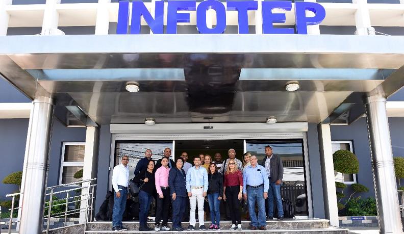 FINLANDIA: Servidores INFOTEP en entrenamiento modelo pedagógico imagen