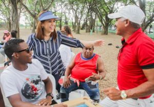Karen Ricardo lamenta alcalde Martínez descontinuara «Semana Santa en Valores»