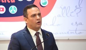 Molina renuncia como miembro PLD, presidente INDOTEL y directivo INTEC Molina renuncia como miembro PLD, presidente INDOTEL y directivo INTEC