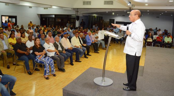 Advierten miembros de otros partidos podrían condicionar primarias de PLD imagen