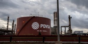 CUBA: Gobierno rechaza sanciones de EEUU a envíos petróleo desde Venezuela