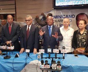 Perredeistas NY proclaman su apoyo irrectrito a su líder Miguel Vargas