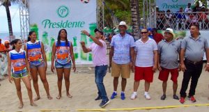 Monkey Black y Alexis García Team lideran Voleibol Playero de Cabarete