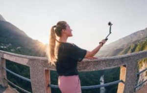 Estudiante cae de un campanario cuando se ha hacía un «selfie» en NY Estudiante cae de un campanario cuando se ha hacía un «selfie» en NY