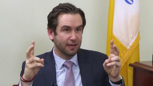 Indignado alcalde de Nueva Jersey estudia imponer un peaje a los neoyorquinos