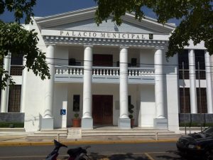 MOCA: Palacio Municipal llevará el nombre de Rubén Lulo Gitte