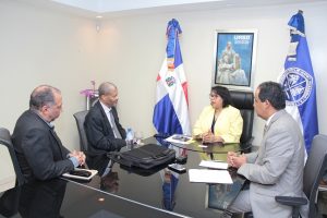 Rectora UASD recibe visita de su homólogo haitiano