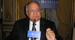 Muere en España Alejandro González Pons, diplomático y politólogo de la RD Muere en España Alejandro González Pons, diplomático y politólogo de la RD