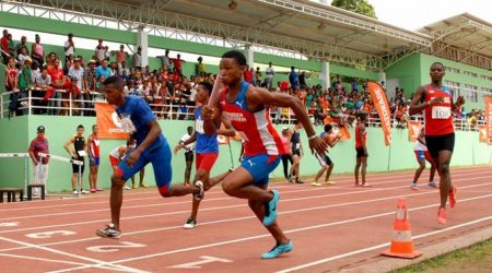 Pabellón de Fama homenajeará  delegaciones atletismo y boxeo