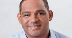 Candidato a senador de Azua pide al PLD no volver a escoger al candidato Candidato a senador de Azua pide al PLD no volver a escoger al candidato