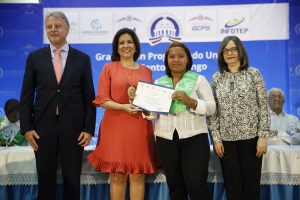 Progresando Unidos capacita 2,311 jóvenes de escasos recursos