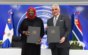 Canciller suscribe establecimiento de relaciones entre RD y Gambia Canciller suscribe establecimiento de relaciones entre RD y Gambia