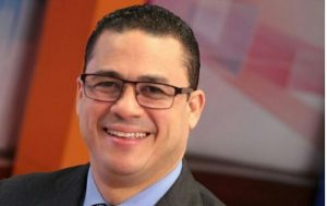 Graynmer Méndez encabeza encuesta  digital sobre candidatura diputado 2020