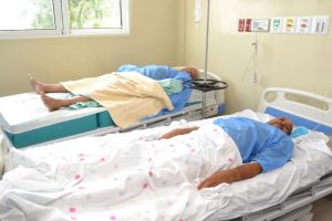 Intervienen 18 pacientes en jornada quirúrgica con hernia pared abdominal