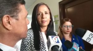 Esposa de Peña Guaba también se va con su diputación nacional al PRM
