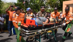 El Ministerio de Obras Públicas realiza simulacro de terremoto de 7.4 grados