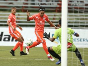 Cibao FC golea al Vega Real y continúa líder de la LDF Cibao FC golea al Vega Real y continúa líder de la LDF