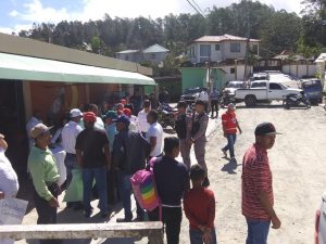 CONSTANZA: Con celebración de misa piden arreglo de carretera