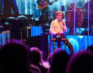 El Puma ofrece emocionante concierto en su regreso a los escenarios