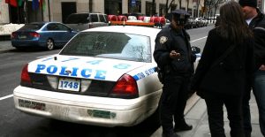 Diez jóvenes quemados con ácido del diablo porque hacían mucha bulla Diez jóvenes quemados con ácido del diablo porque hacían mucha bulla