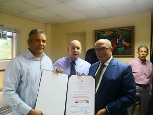 Silié Ruiz expone sobre alzheimer ante militares pensionados Silié Ruiz expone sobre alzheimer ante militares pensionados