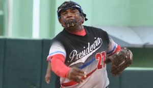 Estelares lideran torneo de softbol gubernamental