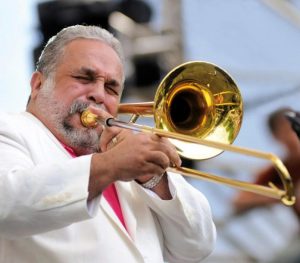 Willie Colón sostiene la salsa sólo ha cambiado su lugar de difusión