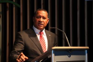 MADRID: Excónsul opina diputados deberían explicar uso de fondos MADRID: Excónsul opina diputados deberían explicar uso de fondos