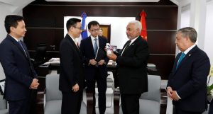 Presidente Cámara Diputados recibe a vicepresidente Asamblea Popular China