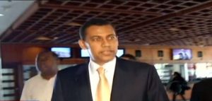 Gómez Mazara vuelve al TSE para tratar de anular últimas decisiones del PRD