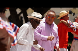 CANADA: Hay un paÃs en el mundo provoca llanto, aplausos y nostalgias CANADA: Hay un paÃs en el mundo provoca llanto, aplausos y nostalgias