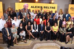 Alexis Beltré presenta plancha con la que busca presidencia de Acroarte