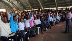 SAN JUAN: Presidente Medina concede facilidades a productores de aguacate SAN JUAN: Presidente Medina concede facilidades a productores de aguacate