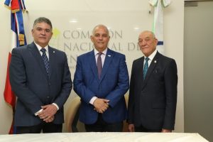 CNE y NWEC firman acuerdo para instalar parque solar en Azua