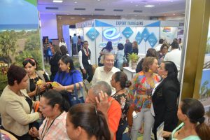Miles visitan Expoturismo Santiago 2019 con la participación agentes de RD