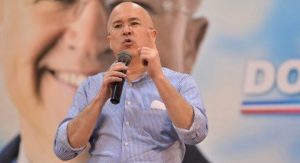 Domínguez Brito advierte  “PRM sería un desastre para el país”