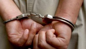 Arrestan uno de 2 hombres acusados de matar a otro en Licey al Medio Arrestan uno de 2 hombres acusados de matar a otro en Licey al Medio