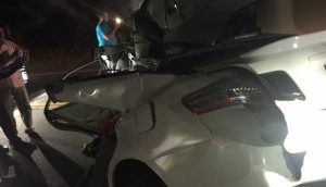 BANI: Choque entre dos carros deja dos personas muertas y otras cinco heridas