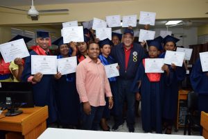 LAS MATAS DE FARFAN: DGDC inviste 37 técnicos en Informática