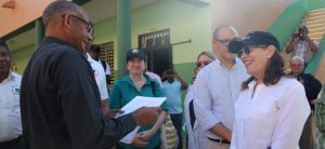La embajadora de Estados Unidos en la Rep. Dominicana visita la línea noroeste