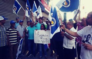 Dominicanos protestan contra reforma permita reelección presidencial en RD