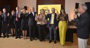 Juramentan Alexis Beltré como nuevo presidente ACROARTE